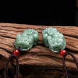 Emerald Money Pixiu Pendant Necklace Hand-Carved Luck Amulet