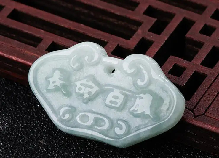 Emerald Pendant DIY Natural Emerald Long Life Lock Pendant Jade Necklace