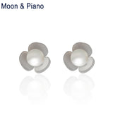 Flower Stud Earrings with Natural Freshwater Pearl 925 Silver