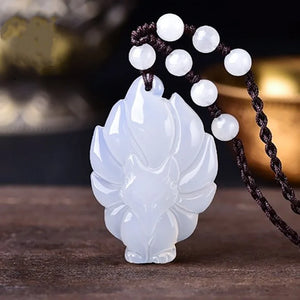 Green Agate Chalcedony Nine-tailed Fox Pendant Sweater Chain