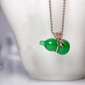 Green Chalcedony Gourd Pendant 925 Agate Necklace