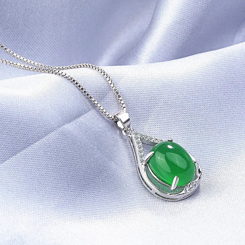 Green Jade Chalcedony Round Pendant 925 Silver Necklace Chinese Carved Charm