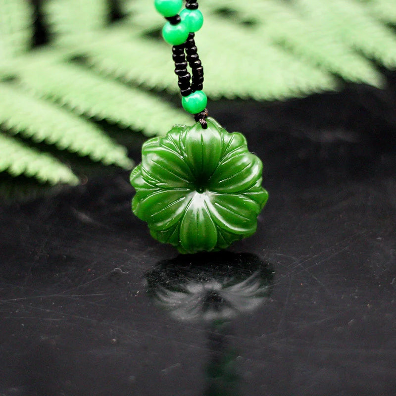 Green Jade Sunflower Pendant Necklace Chinese Carved Charm Jewelry