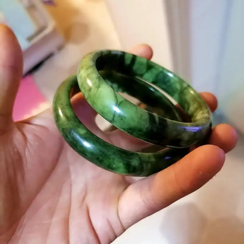 Natural Green Jades Bangles Hand Carved Emerald Jade Bracelet Women