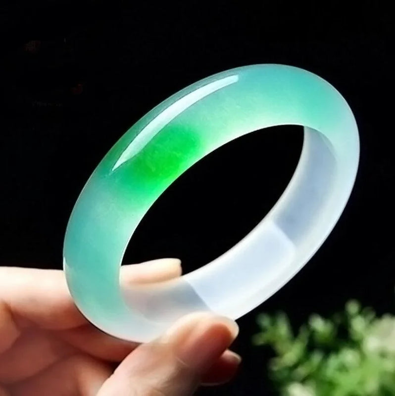 Natural Green Jade Bangle Bracelet Chinese Jadeite Hand-Carved Charm