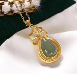 Hetian Green Chalcedony Teardrop Pendant Necklace Chinese Style
