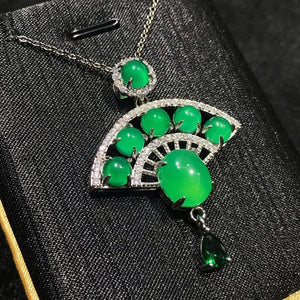 Green Chalcedony Fan Pendant Agate Necklace