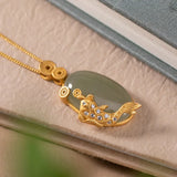 Green Chalcedony Koi Pendant Necklace Chinese Craft Women's Christmas