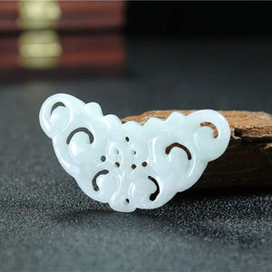 Natural Jade Emerald Butterfly Necklace Charm Jewellery Luck