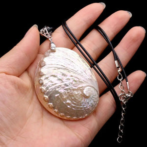 Mother Of Pearl Shell Necklace Round Shell Pendant Charms For Women