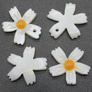 Mother of Pearl Shell Beads Sunflower Daisy Shaped for Jewelry Making