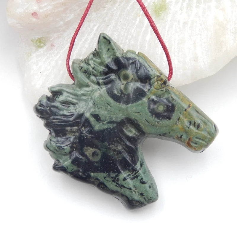 Natural Ocean Kambaba Carved Horse Head Charms Pendant Bead