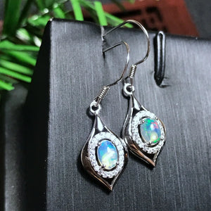 925 Silver Natural Opal Earrings Light Reflective Gem