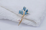 Elegant Natural Pearl Brooch