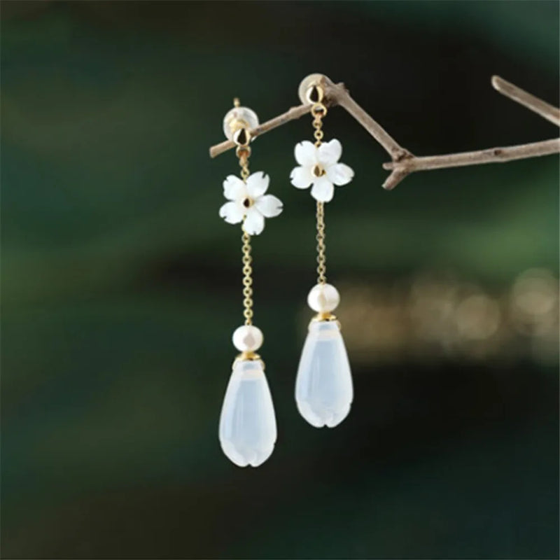 Natural Pearl Agate Earrings Ancient Style Women Ear Studs Shell Flower