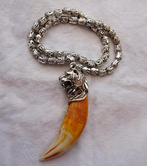 Natural Pendant Hand Carved Pendants Necklace with Chain