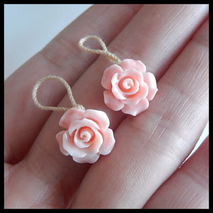 Pink Conch Shell Carved Flower Earrings, 12x7mm