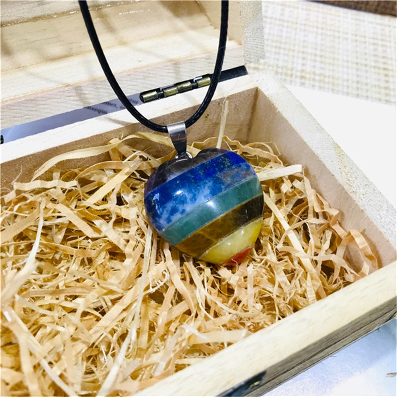 Natural Quartz Mixed 7 Chakra Pendant Heart Healing Crystal