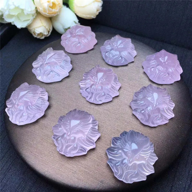 Rose quartz Nine-tailed Fox Gem Carving