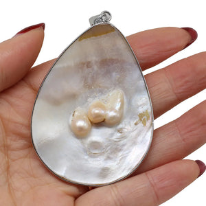 Natural Shell Pendant Mother of Pearl With Pearl Charms for Jewelry Making