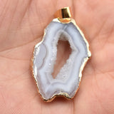 Natural Stone Agates Pendant Irregular Quartz Pendant for DIY Jewelry Making