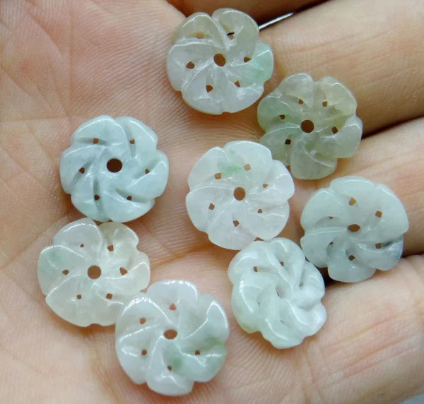 Natural Stone Carving Jades Quartz Crystal Beads Pendants for DIY Jewelry Making