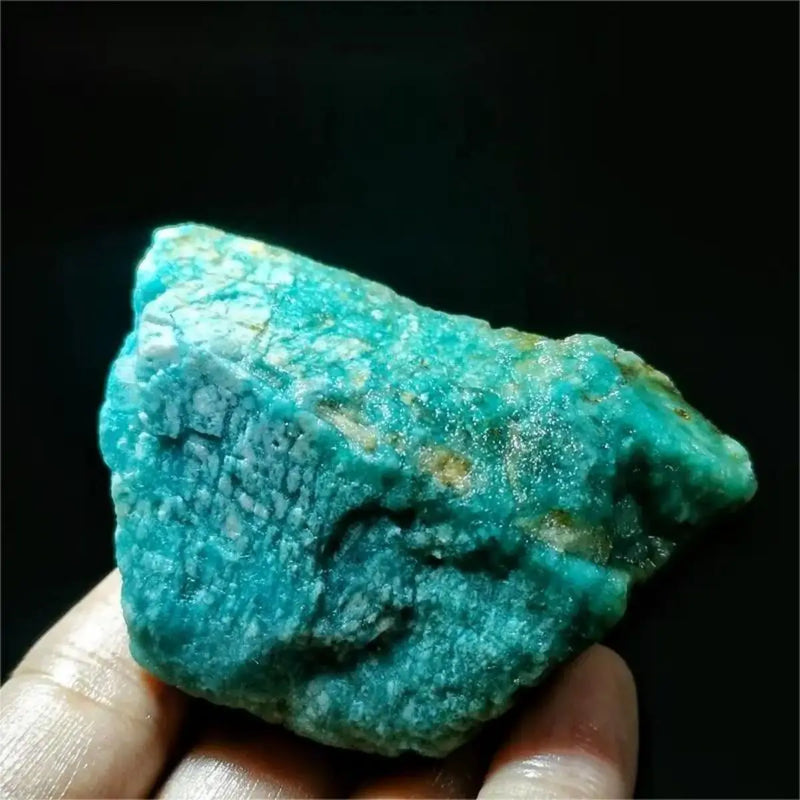 Natural Tianhe Ishiyuan Stone Ornaments Ice Green Stone Raw Stone Carving