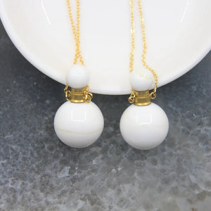 Tridacna Bead Perfume Bottle Pendant Necklace