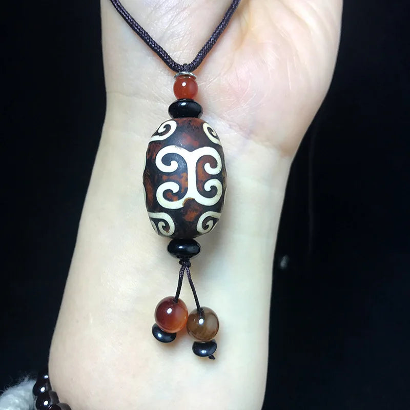 Natural Agate Nine-Eyed Three-Eyed Dzi Pendant Sweater Chain Pendant