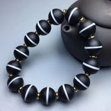 Natural Agate Jade Bracelet Hand-Carved Chalcedony Bangle