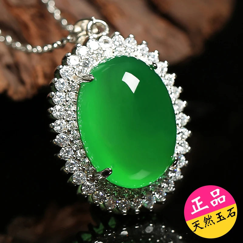 Chalcedony Safety Pendant Necklace with Ice Egg Noodles Clavicle Chain