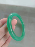 Natural Green Chalcedony Bracelet - Fresh Round Design
