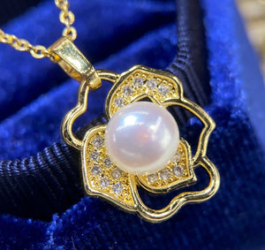 Freshwater Aurora Pearl Camellia Pendant Necklace 18KGP Women