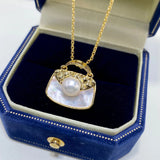 Freshwater Pearl Women's Pendant 18KGP Mother Shell Retro