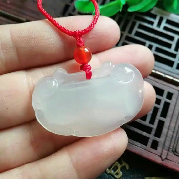 Natural Ice-White Agate Baby Longevity Lock Pendant