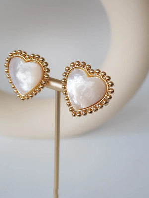 Heart-Shaped Mother-of-Pearl Ear Clip for Women