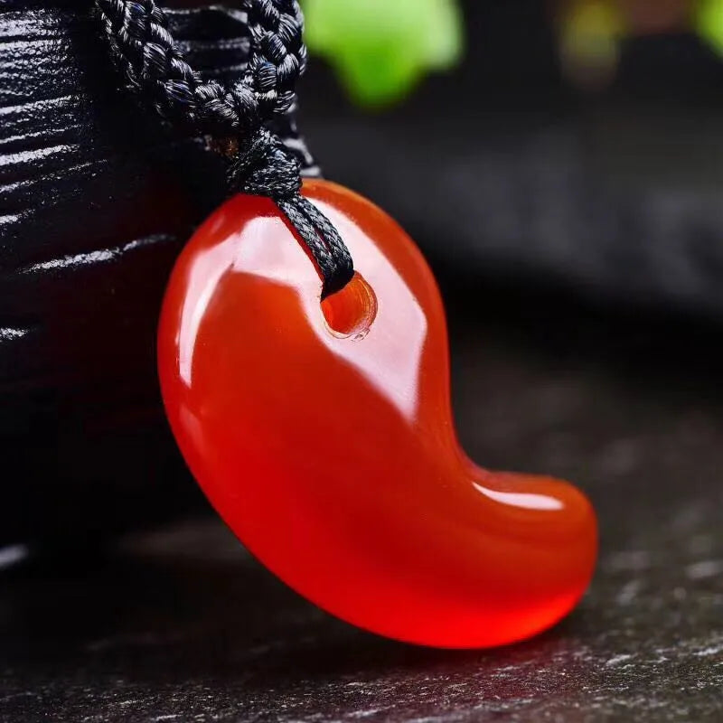 Red Agate Necklace Pendant Crystal Quartz Magatama Tai Chi Yin Yang Crescent Spi