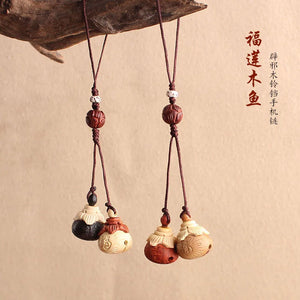 Tail Fish Peach Wood Keychain Unisex Key Car Handbag Decor Animal Jewelry