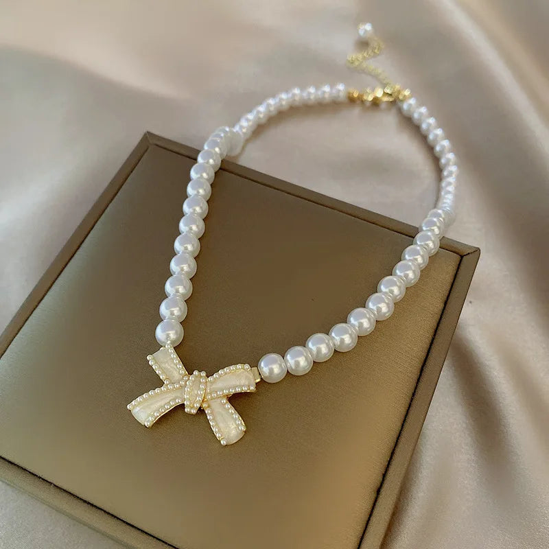 Bowknot Pendant Pearl Chain Necklace for Women, All Match Clavicle Chain