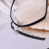 Short Pearl Choker Necklace for Women