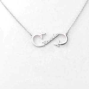 Elegant Gold Pendant Necklace