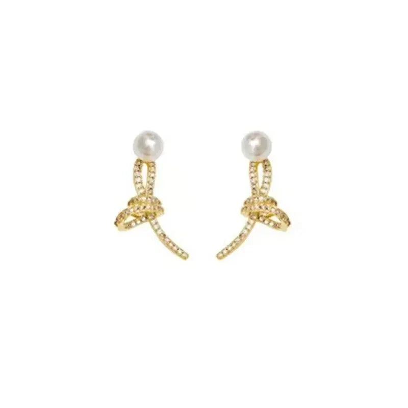 French Style Fresh Sweet Zirconia Pearl Earrings