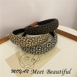 Fashionable Retro Sweet Hair Hoop Wide Edge