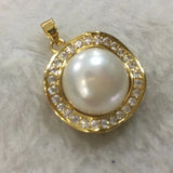 Elegant Lady's Pendant with 12mm Freshwater Pearl & Crystal Inlay
