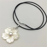 Sea Shell Tibetan Silver Necklace with Flower Pendant
