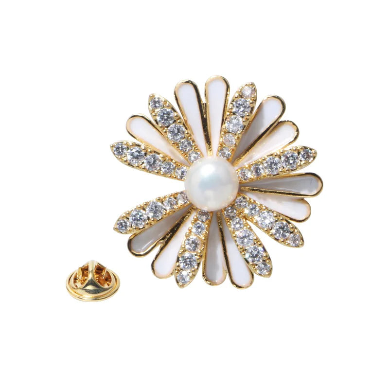 Cubic Zircon Natural Pearl Daisy Flower Brooch