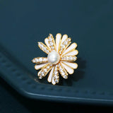 Cubic Zircon Natural Pearl Daisy Flower Brooch