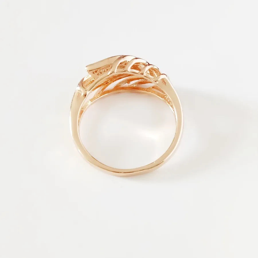 Vintage Women Ring with White Stone Leaf Shape Lady Jewelry