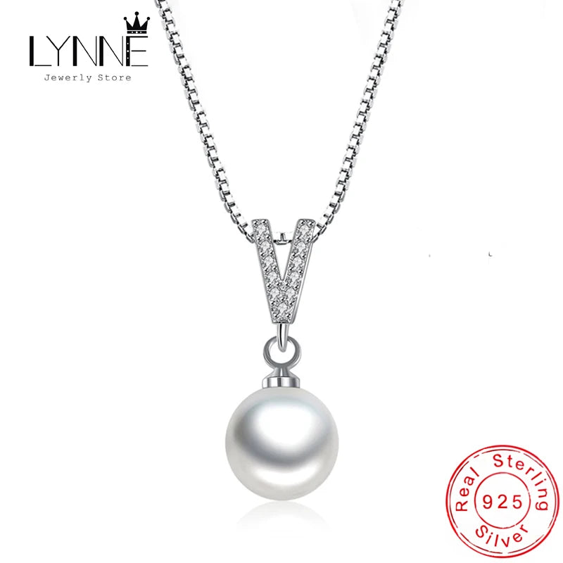 925 Silver Freshwater Pearl CZ Pendant Necklace V Rhinestone Drop