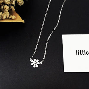 925 Silver Flower Pendant Necklace for Women - Elegant Floral Charm